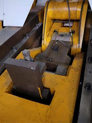 500 ton Knuckle Joint Press, Horizontal Type